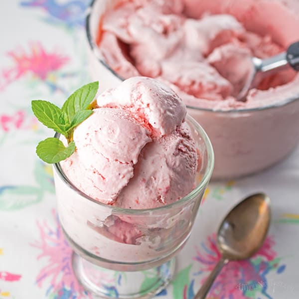 Strawberry-Ice-Cream