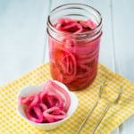 Paleo pickled-red-onions
