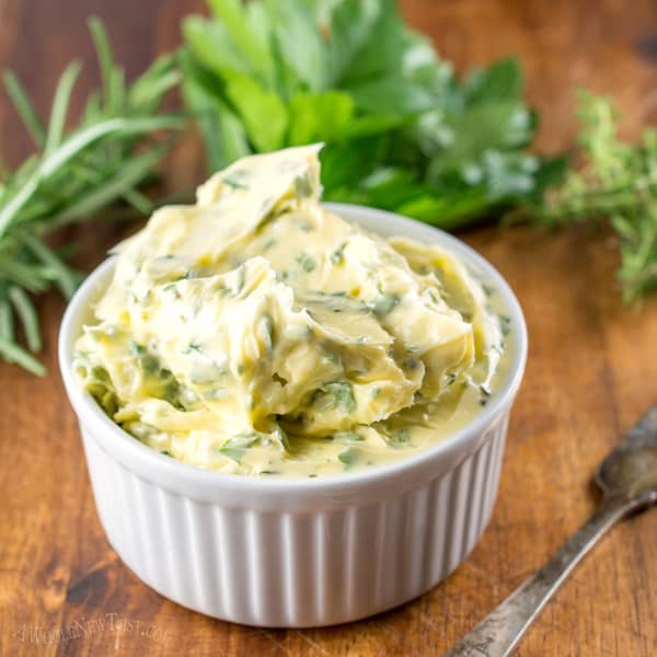 How to Make Garlic Herb Butter - Fed & Fit