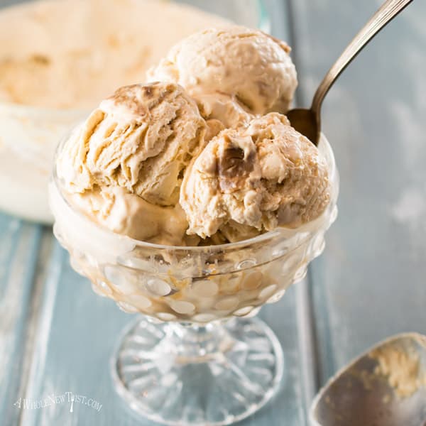 spiced-maple-caramel-ice-cream